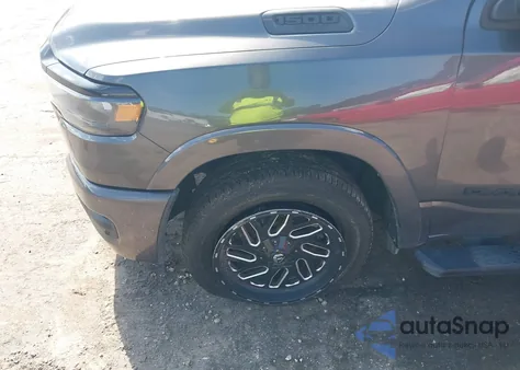 2025 Ram 1500 Big Horn 4X2 5'7 Box из США, поврежденный, VIN 1C6RREFP4SN655886